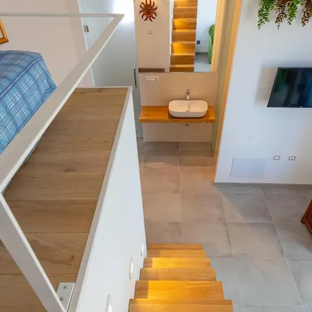 Apartament Agape *